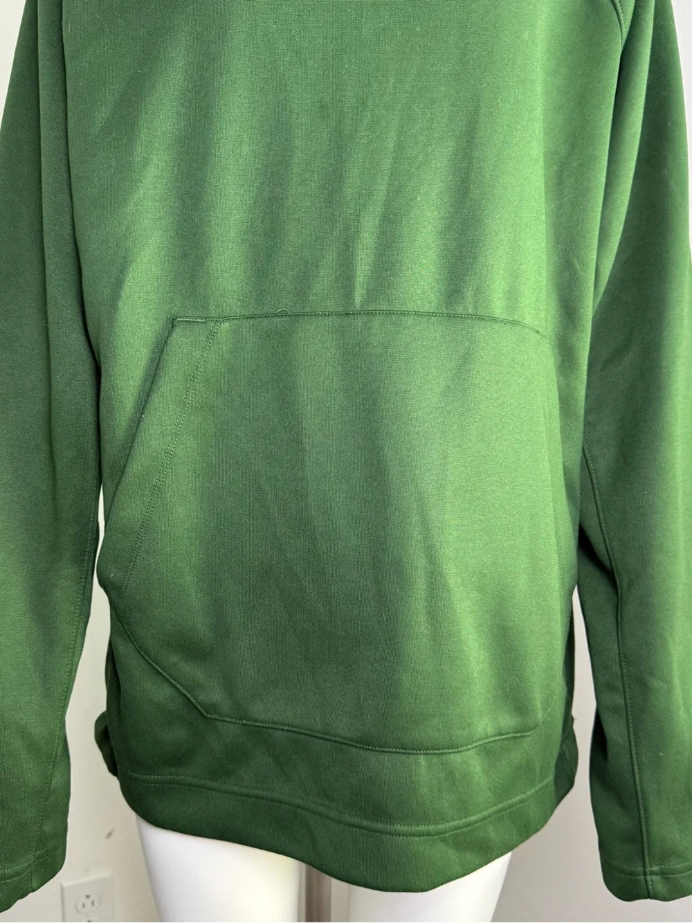 Nike Men’s Dark Green Crewneck Pullover with Black Swoosh